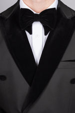 Black Double Breasted Velvet Peak Lapel Tux